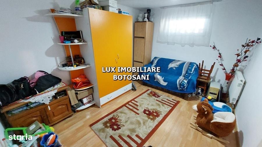Apartament cu 4 camere în Central