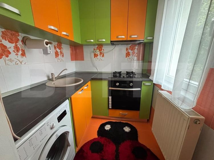 Apartament cu 2 camere nedecomandat, mobilat în Tătărași