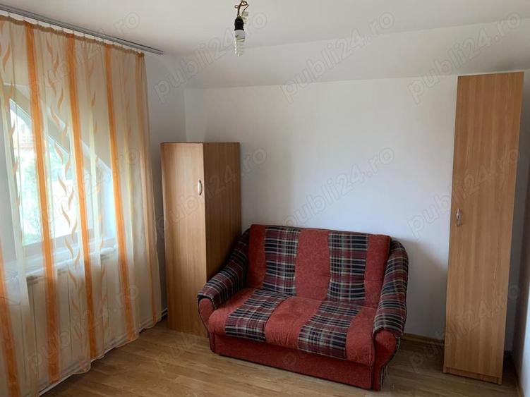 Casă cu 5 camere cu Teren 1000 Mp în Miroslava