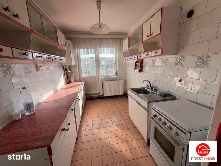 Apartament cu 4 camere în Central
