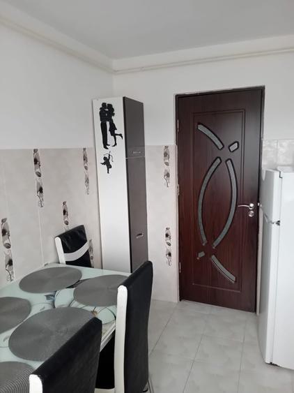 Apartament central,complet mobillat - 2
