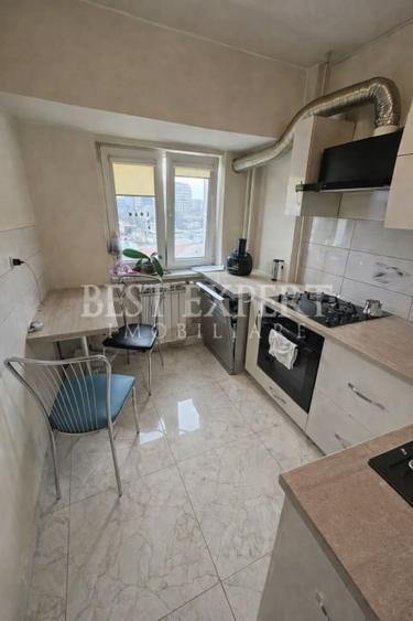 Apartament cu 3 camere decomandat în Unirii