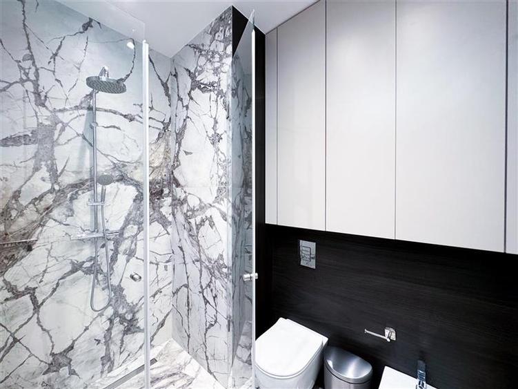 Apartament cu 4 camere decomandat, mobilat în Kiseleff
