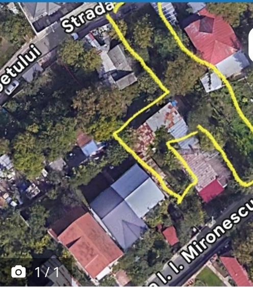 Teren Construcții intravilan de 644 mp, în Podul de Fier