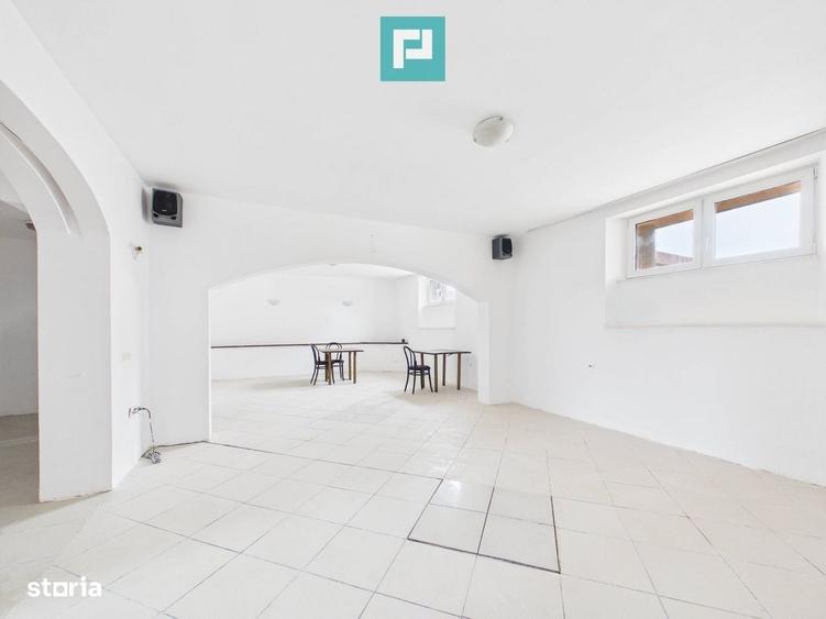 Casă cu 4 camere decomandat în Rontău