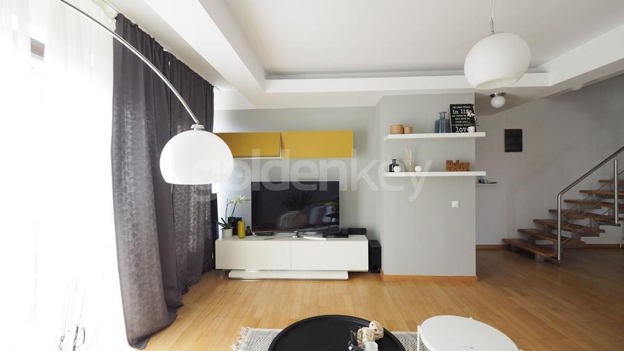 Apartament cu 4 camere decomandat, mobilat în Floreasca