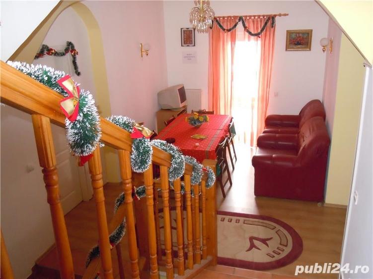 Casă cu 8 camere cu Teren 516 Mp în Predeal