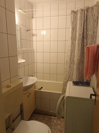 Berceni, Turnu Magurele colt cu Emil Racovita - 3