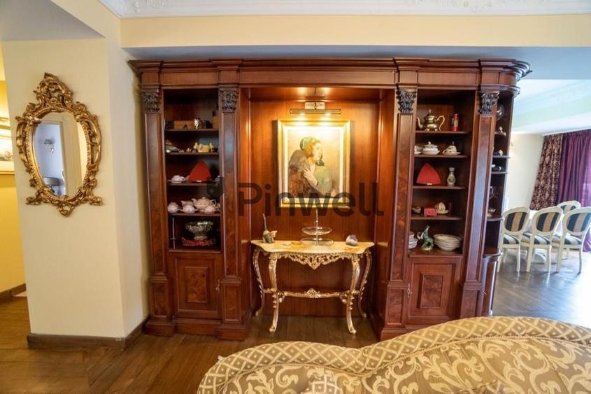Apartament cu 4 camere decomandat, mobilat în Predeal