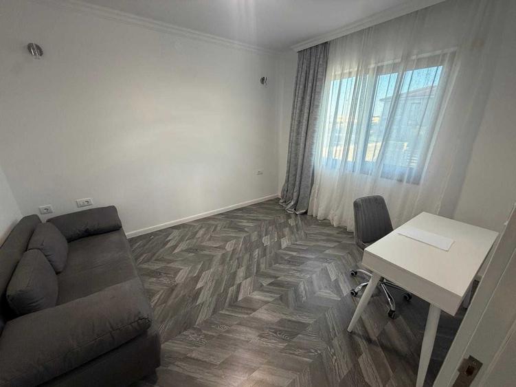 Casă cu 4 camere cu Teren 353 Mp în Moșnița Nouă