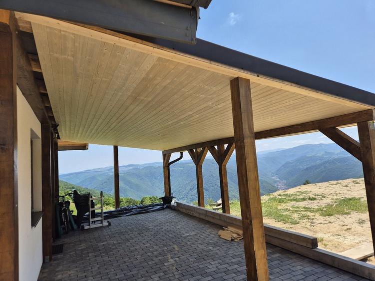 Casă cu 3 camere în Pleși