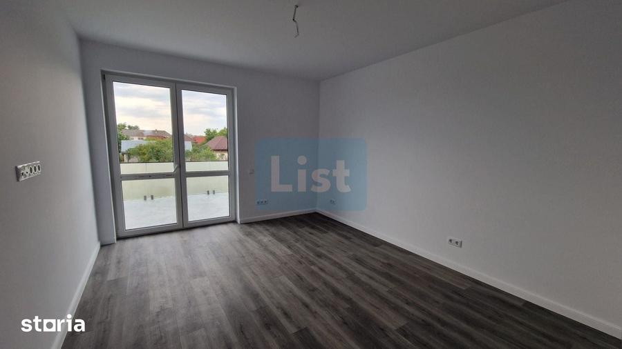Casă cu 4 camere cu Teren 412 Mp în Recea
