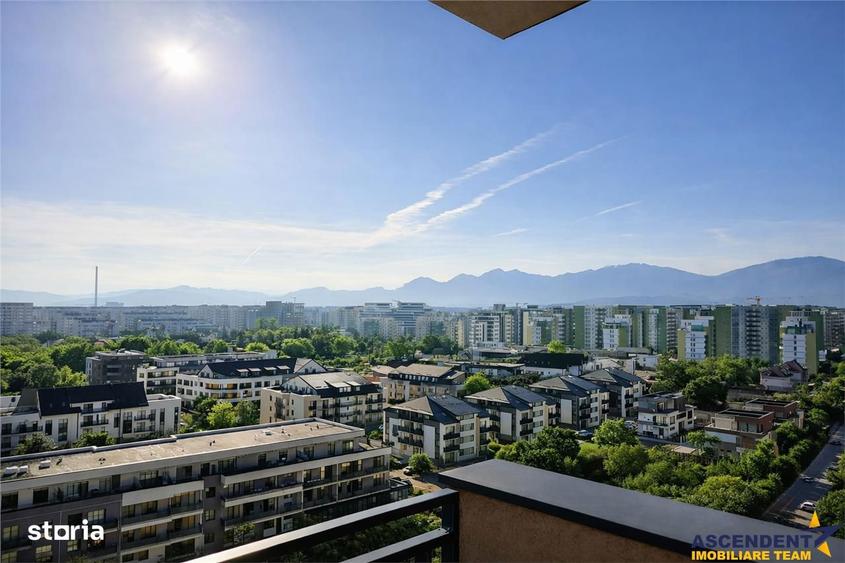 Apartament cu 3 camere decomandat în Tractorul