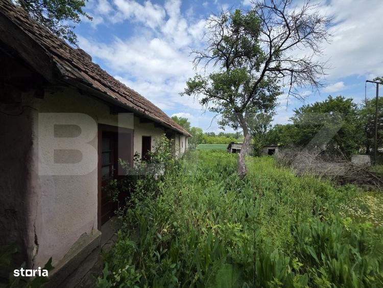 Casă cu 2 camere cu Teren 10807 Mp în Căpleni