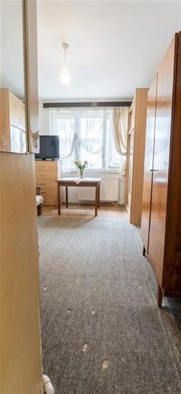 Apartament cu 2 camere nedecomandat în Centru Civic