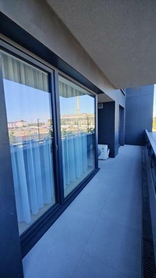 Apartament cu 2 camere decomandat, mobilat în Baza 3