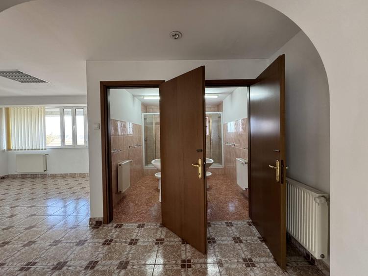 Proprietate specială, de 827 mp, în Clociov