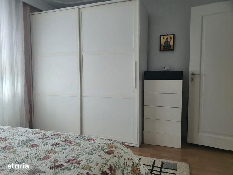 Apartament 2 camere, zona 1 Mai Est, etaj 4 din 4 - 5