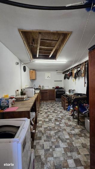 Casă cu 4 camere cu Teren 1462 Mp în Bazna