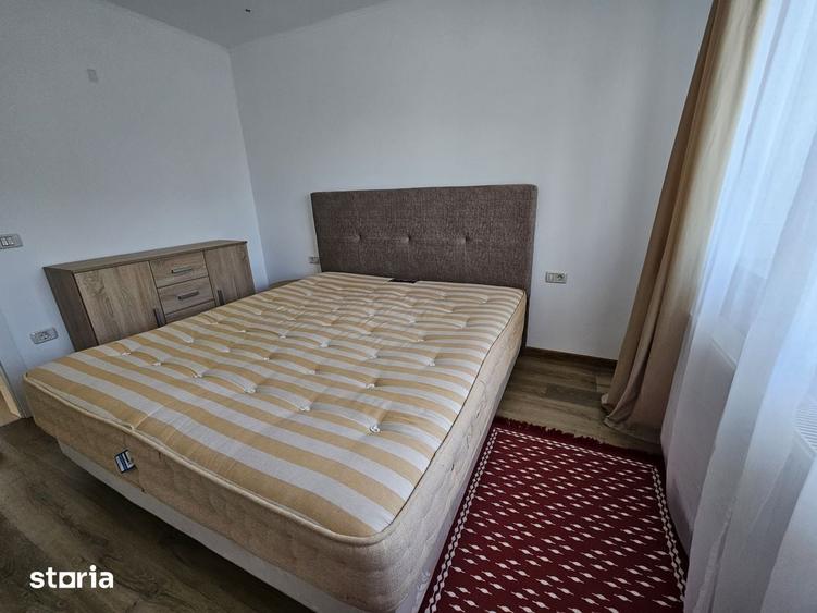 Casă cu 4 camere cu Teren 250 Mp în Ipotești