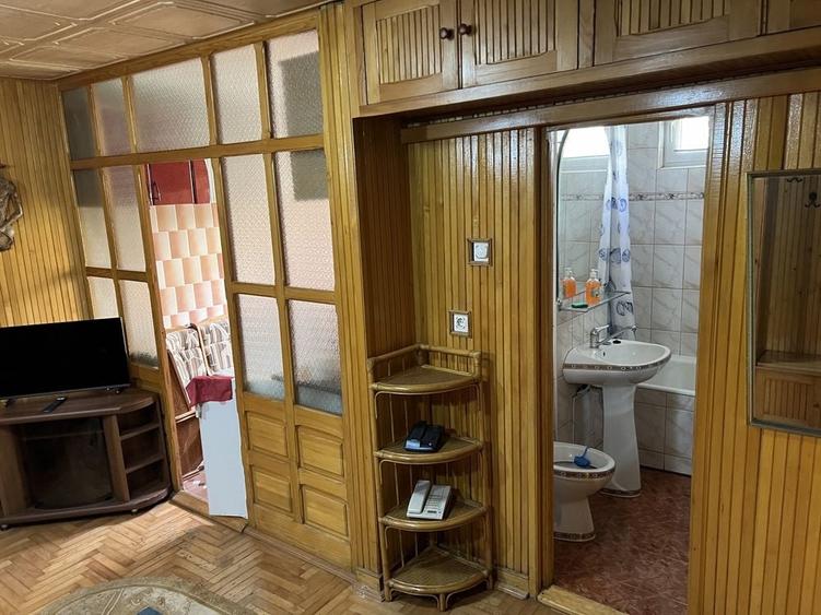 Apartament cu 2 camere decomandat în Ultracentral