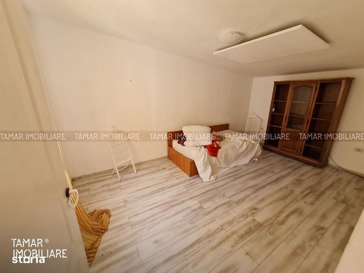 Spațiu comercial, de 250 mp, în Romanilor