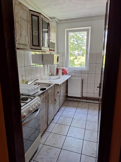 Apartament cu 2 camere semidecomandat în Decebal