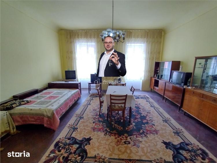 Apartament cu 2 camere semidecomandat în Central
