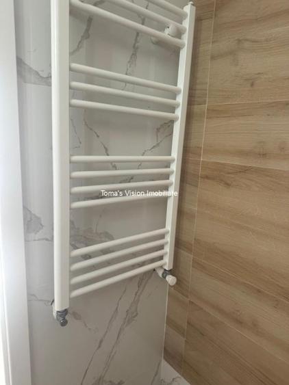 Casă cu 3 camere cu Teren 240 Mp în Otopeni