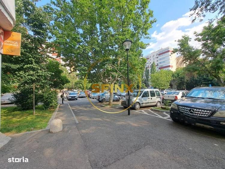 Spațiu comercial, de 82 mp, în Central