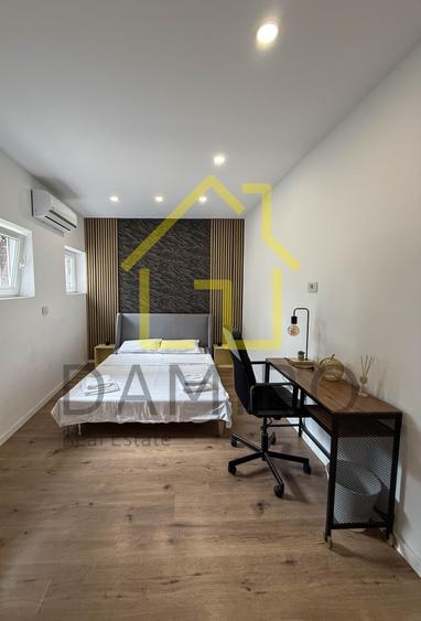 Apartament cu 5 camere semidecomandat în Calea Călărașilor