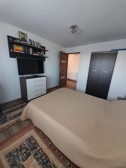 Apartament cu 2 camere decomandat în Unirea