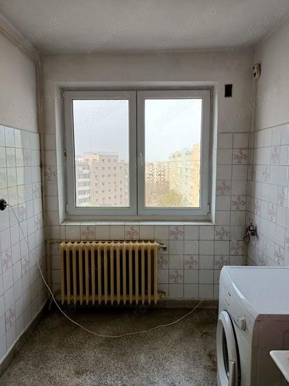 Apartament cu 3 camere decomandat în Lujerului