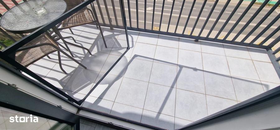 Apartament cu 3 camere în Cetate