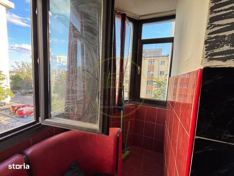 Apartament cu 4 camere decomandat, mobilat în Lăpuș