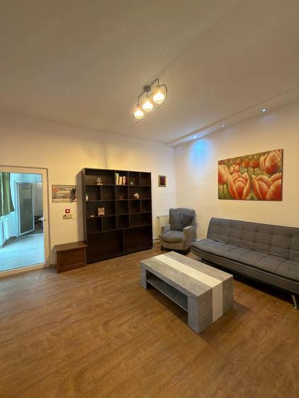 Casă cu Teren 160 Mp în Central