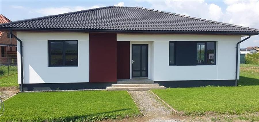 Casă individuală cu 4 camere cu Teren 500 Mp în Sângeorgiu de Mureș