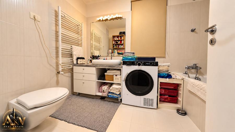 Apartament cu 3 camere decomandat, mobilat în Voluntari