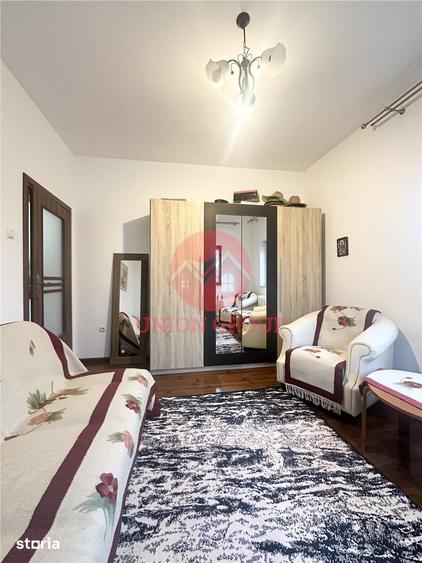 Casa Spatioasa cu Teren de 1000 mp | Poiana - 17