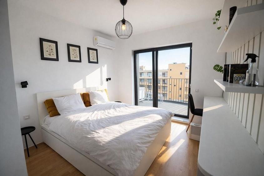 Apartament cu 3 camere decomandat în Domenii