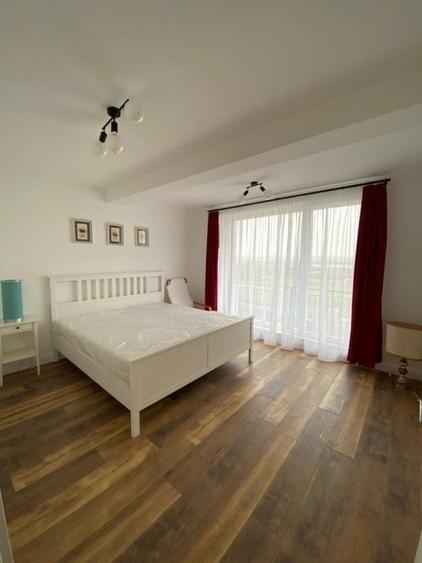 Casă cu 4 camere cu Teren 175 Mp în Cristian