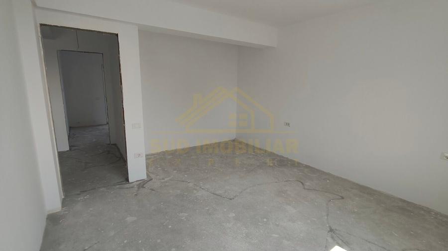 Casă individuală cu 4 camere cu Canalizare în Glina