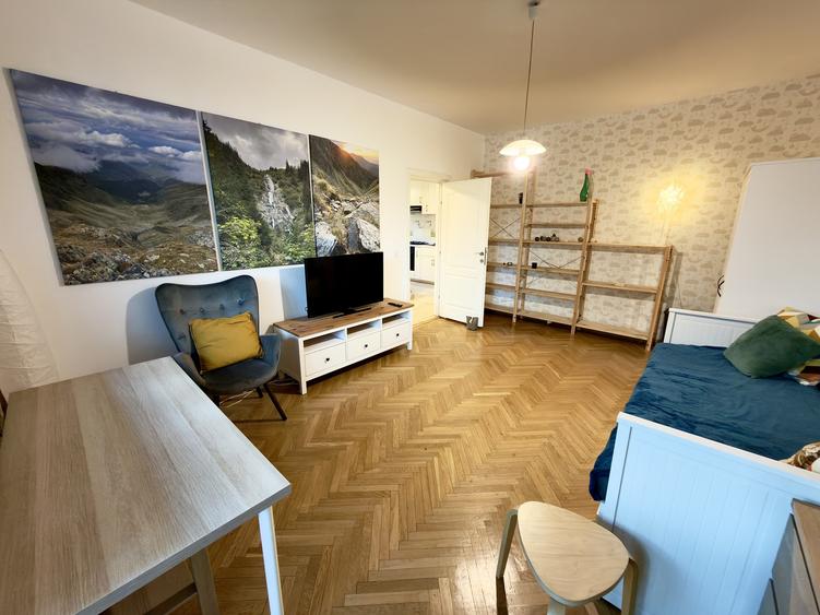 Apartament cu 2 camere decomandat, mobilat în Ferdinand