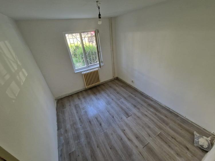 Apartament cu 3 camere decomandat, mobilat în Mănăștur
