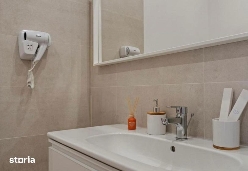 Apartament cu 3 camere, mobilat în Văcăresti