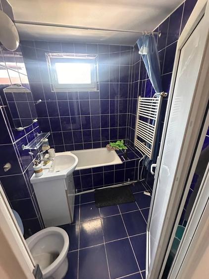 Apartament cu 2 camere decomandat în Precista