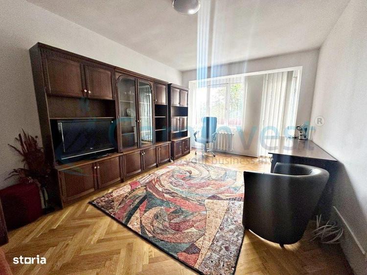 Apartament cu 2 camere decomandat în Central