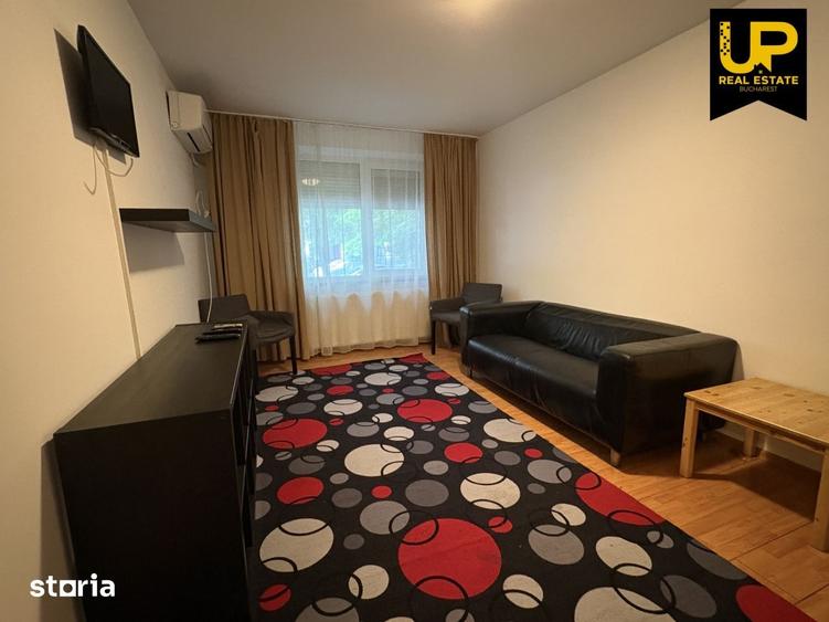 Apartament cu 3 camere decomandat, mobilat în Berceni
