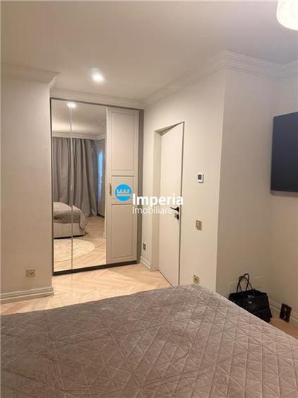 Casă cu 6 camere cu Teren 520 Mp în Băneasa
