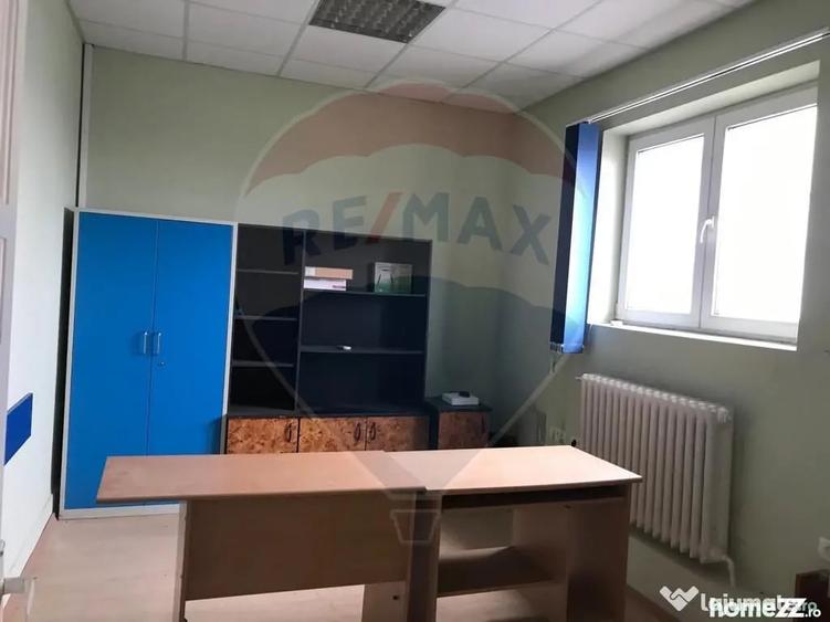 Spațiu comercial, de 171 mp, în Intim